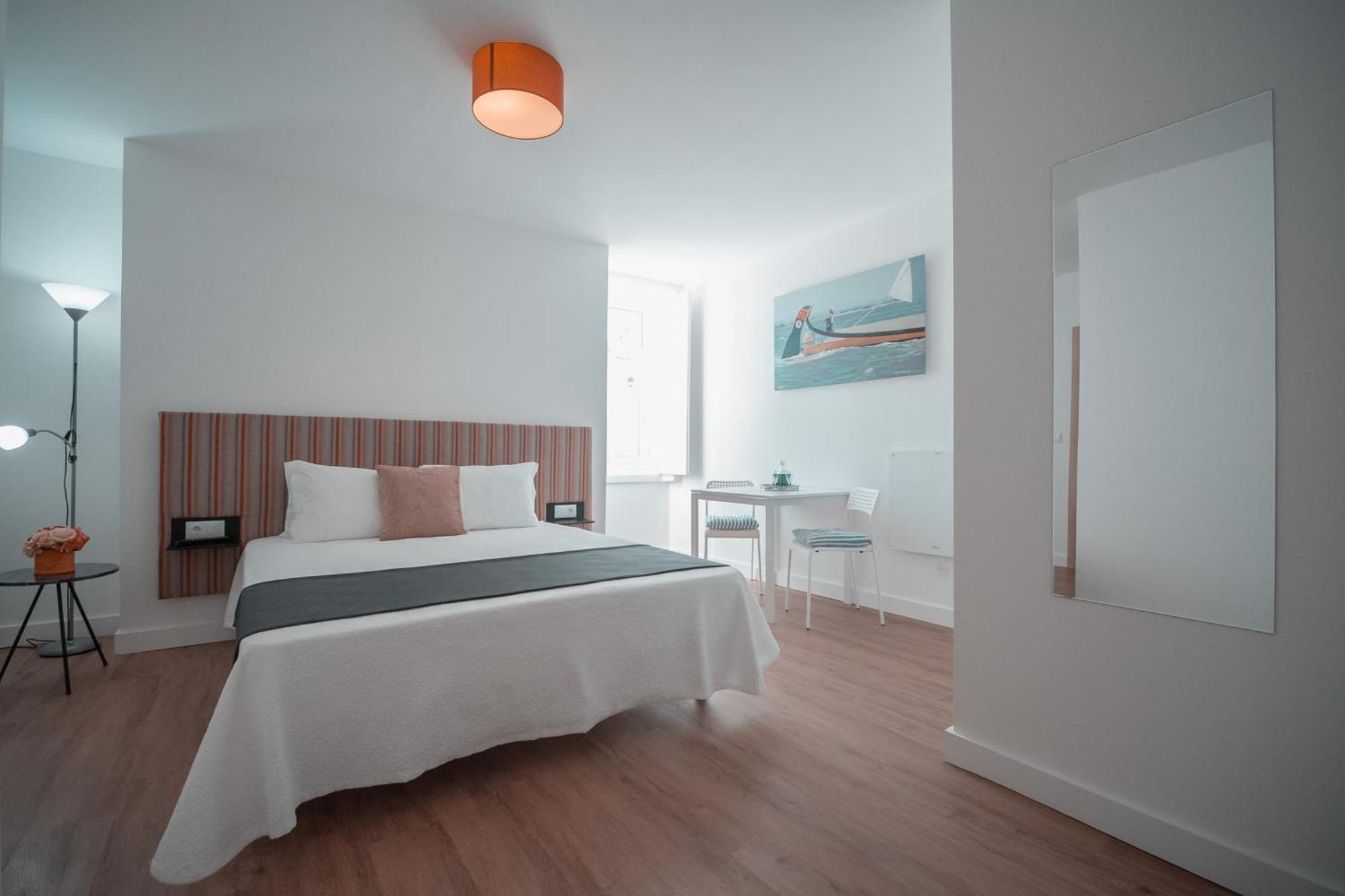Harbour49 - Aveiro Flats & Suites Exterior photo